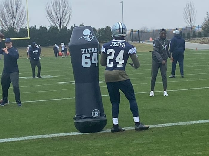 E60CA209-7DBB-434F-926A-E0CBB917B606